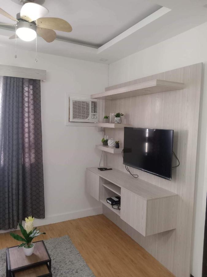 Mesaverte Residences T2-8H Cagayan de Oro Esterno foto