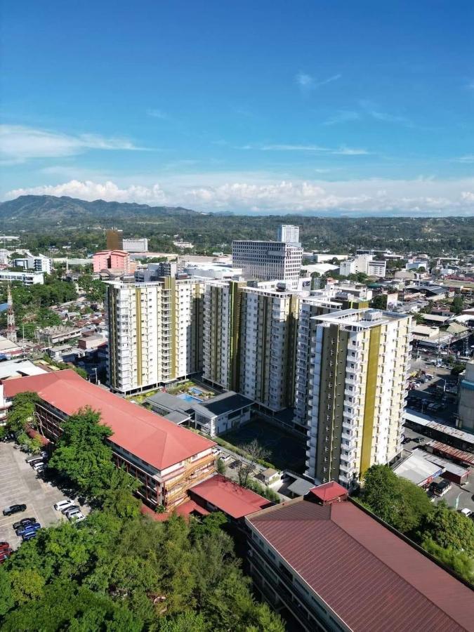 Mesaverte Residences T2-8H Cagayan de Oro Esterno foto